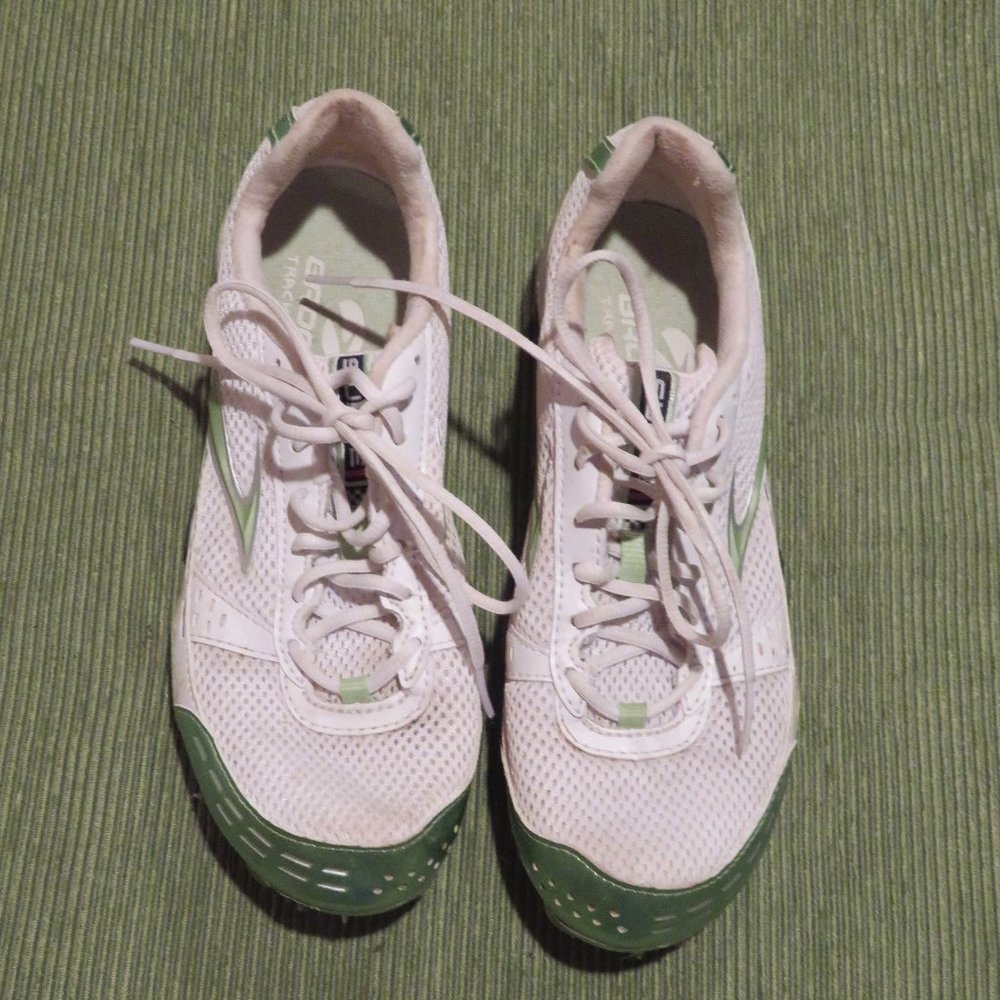 Brooks Track and Field Cleats